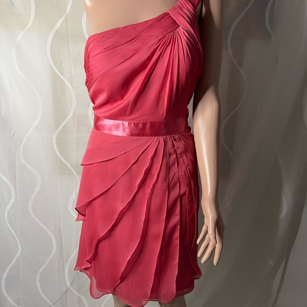Adriana papell cute one shoulder dress in color pink size 10